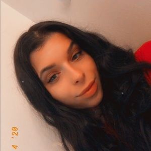 Meet your Posher, Sabrina